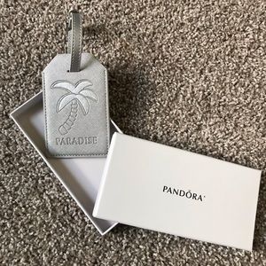 Pandora Luggage Tag